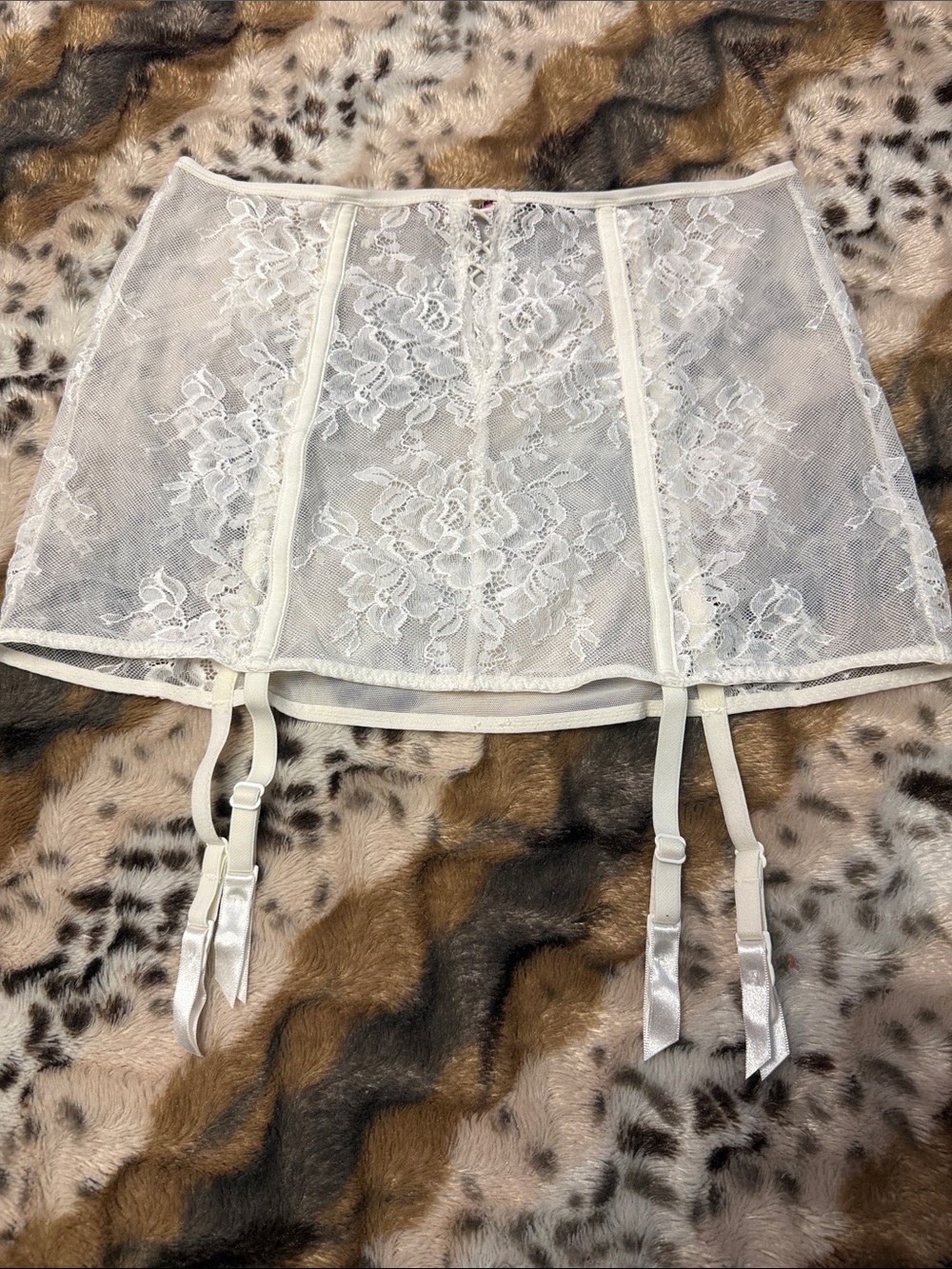 La Senza White Lace Garter Belt Skirt